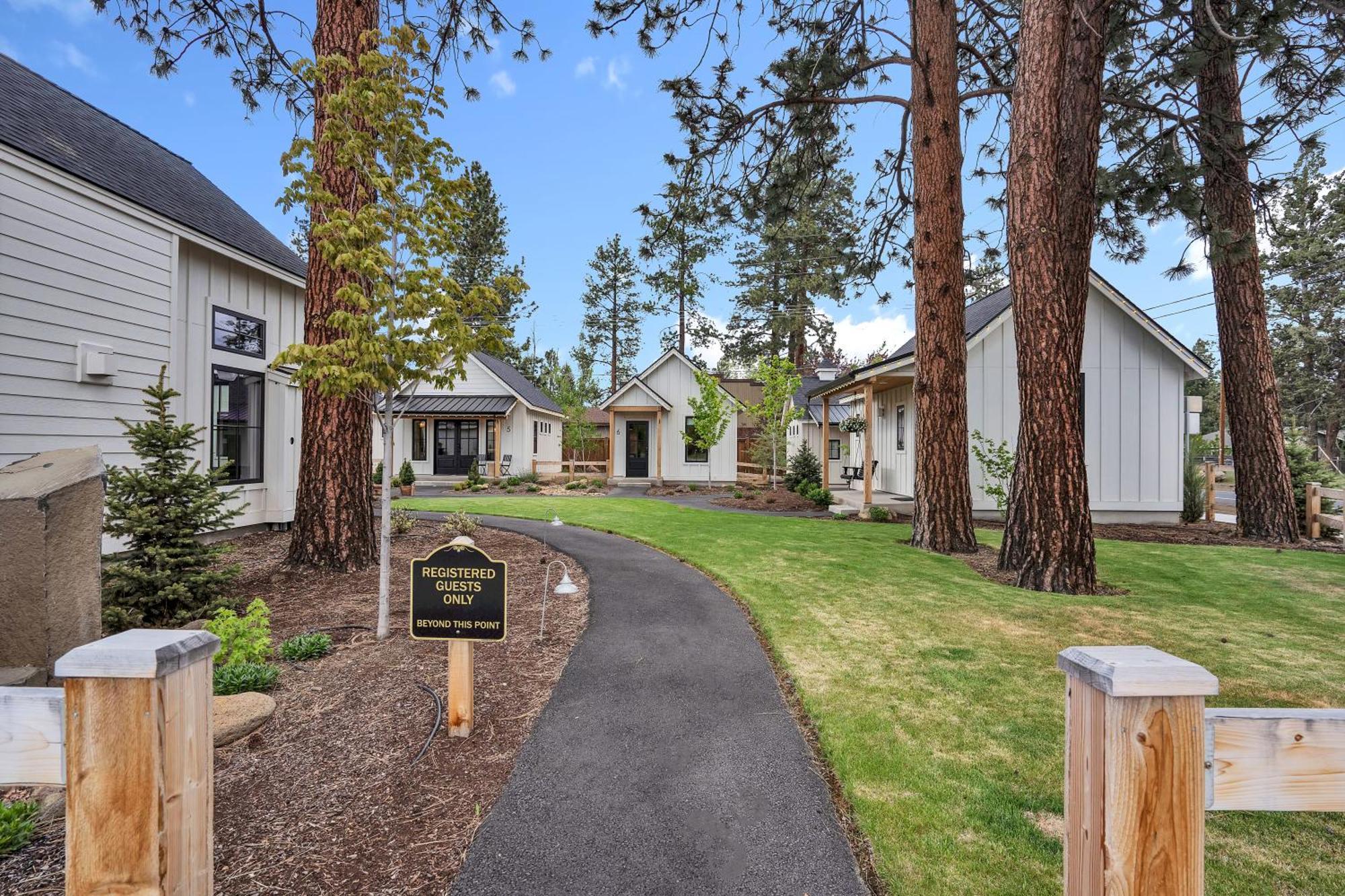 The Scout Boutique Cottages 西斯特斯 外观 照片